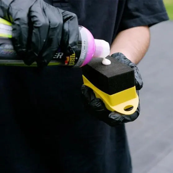 Meguiar's Tyres 'N Trim Dressing and Protectant Applicator