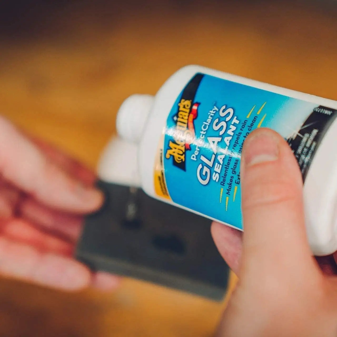 Meguiar's Perfect Clarity Glass Polishing Compound 